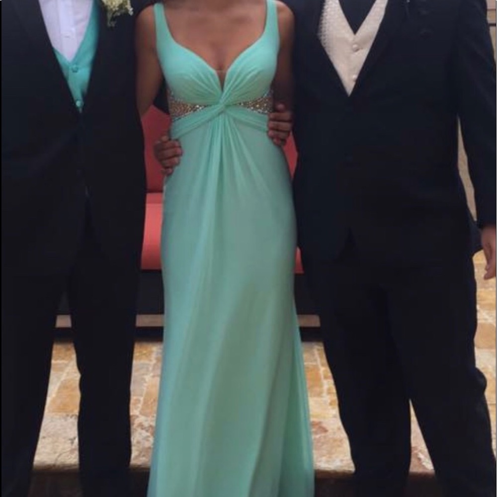 SHERRI HILL Bedazzled Prom Dress Mint